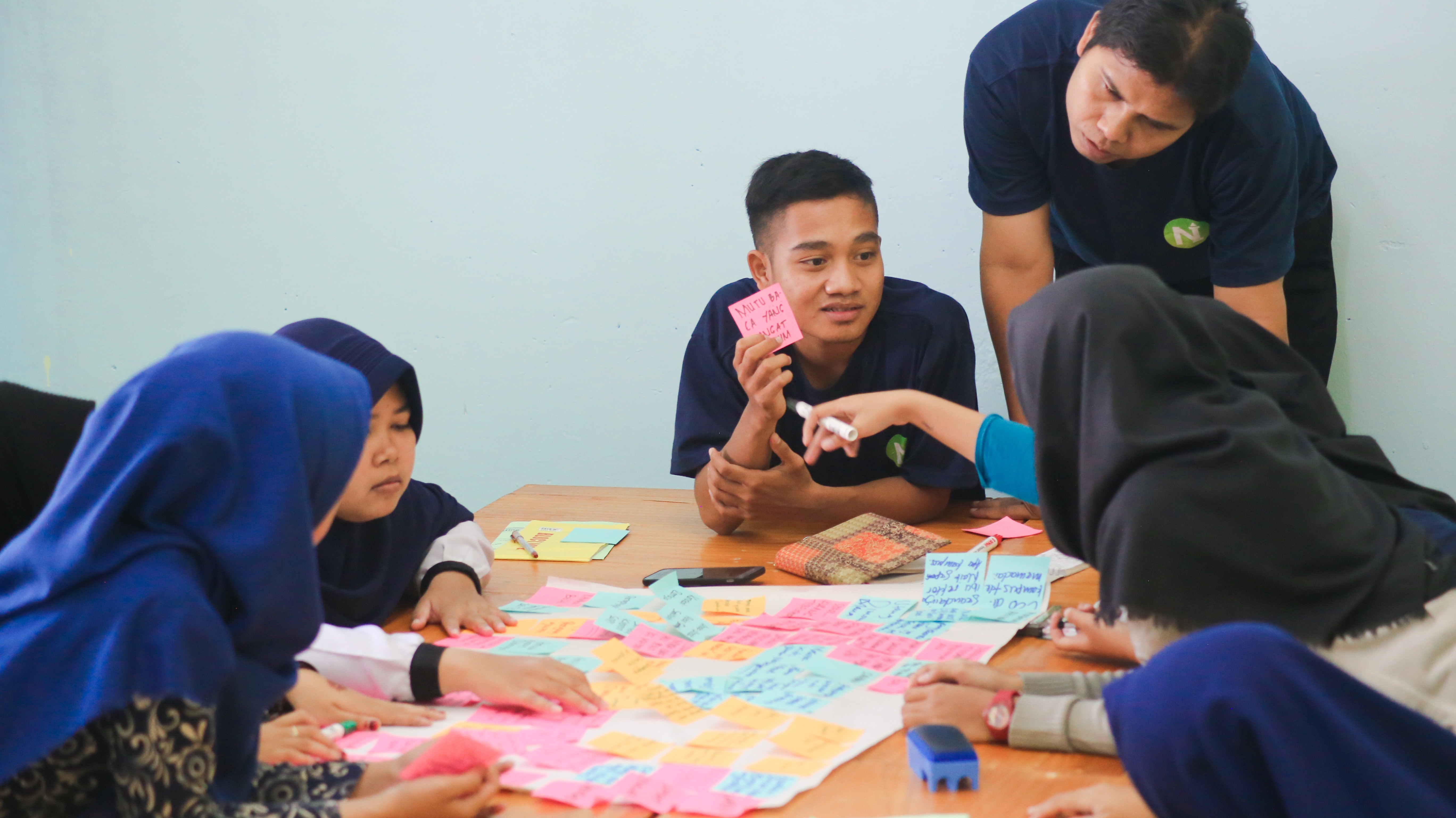 Gambar header